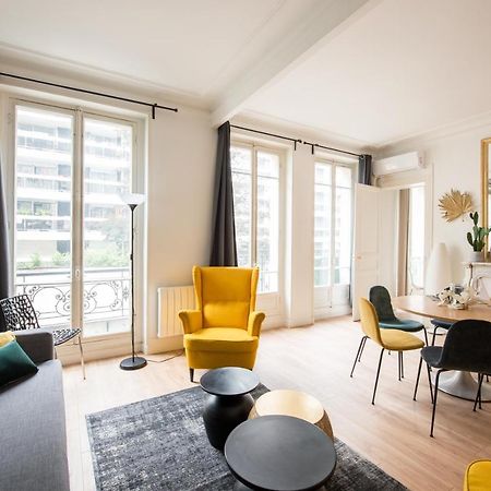 2 Bedroom Appartement Near Tour Eiffel & Trocadero Paris Eksteriør billede